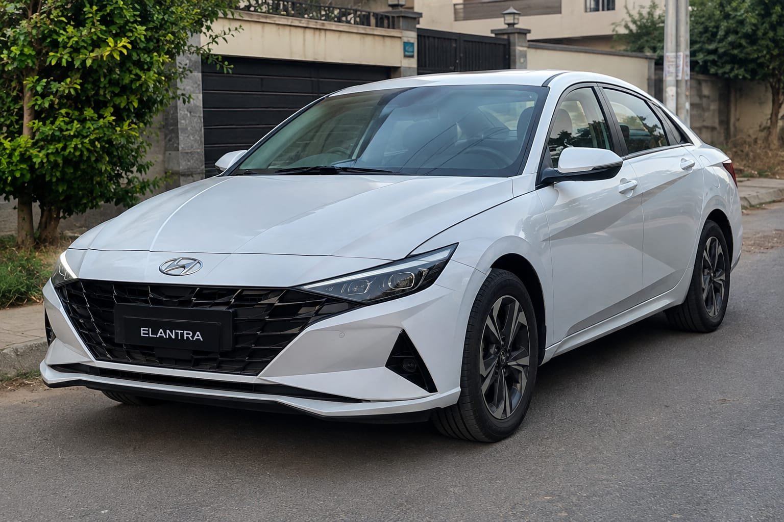 Hyundai Elantra Hybrid Price in PakistanHyundai Elantra Hybrid Price in Pakistan
